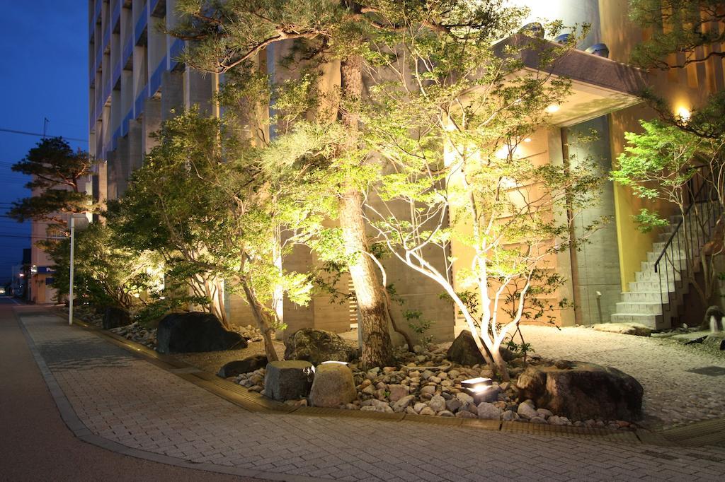 Uozu Manten Hotel Ekimae Εξωτερικό φωτογραφία