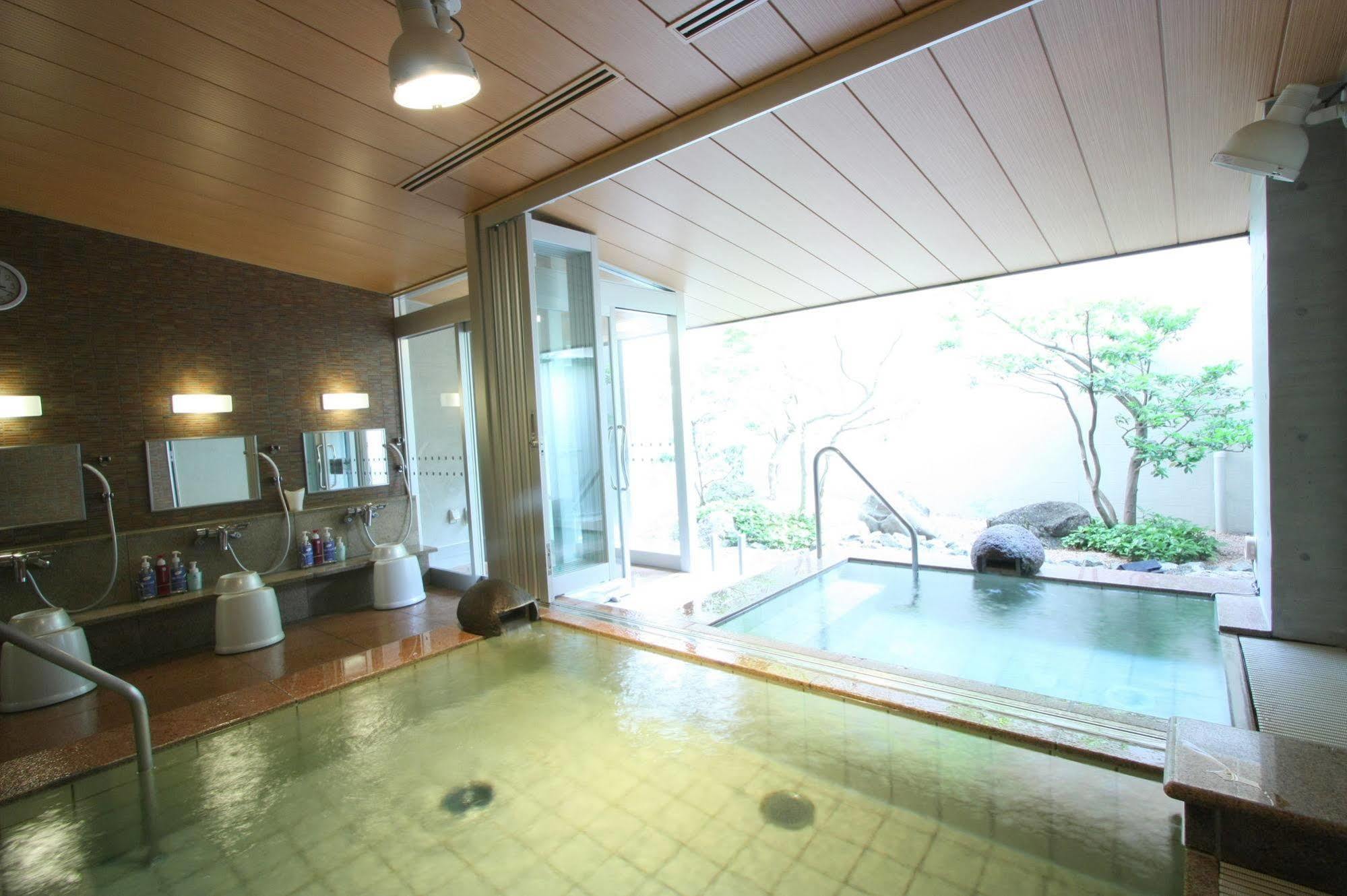 Uozu Manten Hotel Ekimae Εξωτερικό φωτογραφία